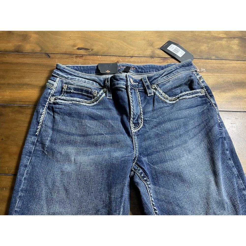 Shyanne Mid Rise Bootcut Embroidered Womens Jeans 32x32 Thick Stitching NWT - Picture 3 of 14